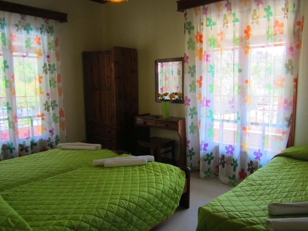 Varvara Studios & Apartments I Peroulades  Quarto foto