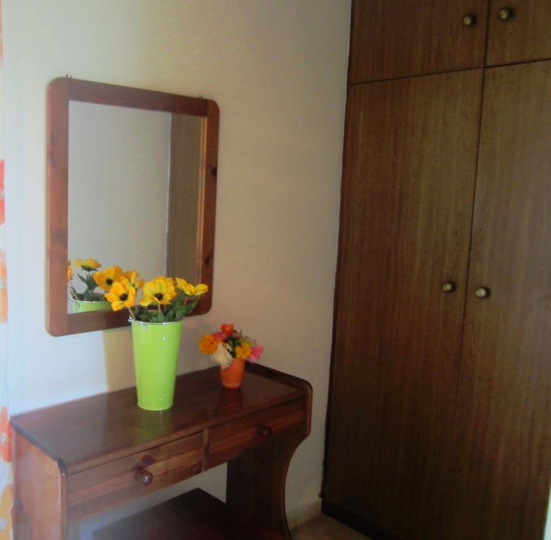 Varvara Studios & Apartments I Peroulades  Quarto foto
